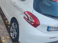 Usata Peugeot 208 Allure 92 CV (67 kW) 2013 Bianco Utilitaria