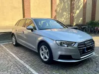 Usata Audi A3 Business 116 CV (85 kW) 2018 Argento Berlina