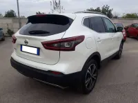 Usata Nissan Qashqai N-Connecta 110 CV (80 kW) 2018 Bianco SUV