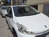 Usata Peugeot 208 GT-line 100 CV (73 kW) 2016 Bianco Utilitaria