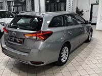 Usata Toyota Auris Touring Sports Lounge 111 CV (81 kW) 2017 Grigio Station wagon