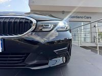 Usata BMW 318 Sport Line 150 CV (110 kW) 2020 Nero Berlina