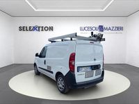 Usata Fiat Doblò Easy 119 CV (87 kW) 2021 Bianco Monovolume