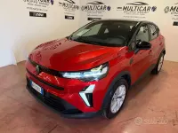 Usata Renault Captur Evolution 101 CV (74 kW) 2025 Rosso SUV