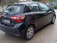 Usata Toyota Yaris Hybrid Business Edition 73 CV (53 kW) 2018 Other Berlina