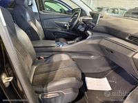 Usata Peugeot 5008 Crossway 363 CV (266 kW) 2020 Nero SUV