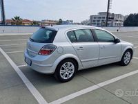 Usata Opel Astra 120 CV (88 kW) 2007 Berlina