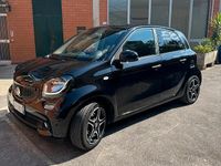 Usata Smart ForFour 90 CV (66 kW) 2018 Nero Utilitaria