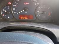 Usata Peugeot 1007 70 CV (51 kW) 2006 Rosso Monovolume