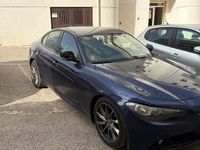 Usata Alfa Romeo Giulia Business 150 CV (110 kW) 2017 Blu/azzurro Berlina