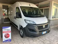 Usata Fiat Ducato 140 CV (102 kW) 2023 Bianco pastello Furgone