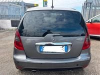Usata Mercedes A180 108 CV (79 kW) 2010 Grigio Berlina