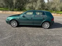 Usata VW Golf IV 90 CV (66 kW) 2003 Verde Berlina