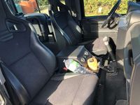 Usata Land Rover Defender SE 122 CV (89 kW) 2009 Nero SUV