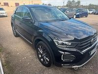 Usata VW T-Roc 150 CV (110 kW) 2018 Nero SUV