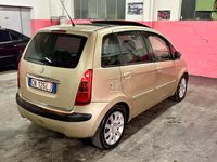 Usata Lancia Musa 101 CV (74 kW) 2005 Bianco Monovolume