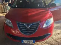 Usata Lancia Ypsilon 69 CV (50 kW) 2013 Rosso Utilitaria