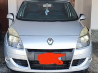 Usata Renault Scénic III 110 CV (80 kW) 2009 Grigio Monovolume