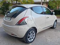 Usata Lancia Ypsilon Gold 69 CV (50 kW) 2019 Utilitaria