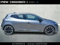 Usata Renault Clio V Techno 101 CV (74 kW) 2025 Grigio scisto Berlina
