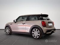Usata Mini Cooper S 178 CV (130 kW) 2024 Beige Utilitaria