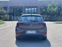 Usata VW Polo Life 95 CV (69 kW) 2023 Grigio Utilitaria