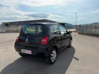 Usata Renault Twingo LE 58 CV (42 kW) 2009 Nero Utilitaria