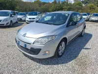 Usata Renault Mégane GT Line GT-Line 110 CV (80 kW) 2011 Grigio Utilitaria