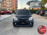 Usata Smart ForTwo Electric Drive Prime 60 kW (82 CV) 2022 Blu Cabrio