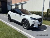 Begagnad Peugeot 2008 GT 131 HK (96 kW) 2023 Vit SUV