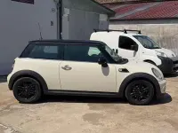 Usata Mini ONE 75 CV (55 kW) 2013 Utilitaria