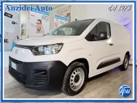 Usata Fiat Doblò 102 CV (75 kW) 2023 Bianco pastello Monovolume