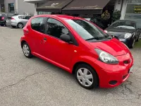 Brugt Toyota Aygo Sol 68 HK (50 kW) 2010 Rød Hatchback