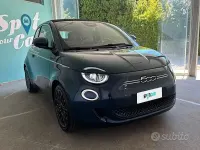 Usata Fiat 500C La Prima 86 kW (118 CV) 2022 Blu/azzurro Cabrio