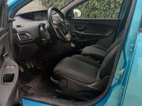 usata Lancia Ypsilon 1.2 GPL Ecochic S Momodesign