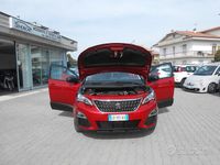 Usata Peugeot 3008 Business-Line 131 CV (96 kW) 2020 Rosso SUV