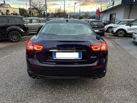 Begagnad Maserati Ghibli GranLusso 275 HK (202 kW) 2018 Blå Sedan