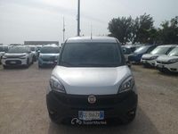 Usata Fiat Doblò 120 CV (88 kW) 2022 Grigio Monovolume