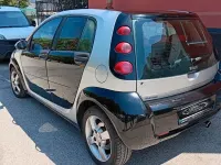 Usata Smart ForFour Pulse 68 CV (50 kW) 2005 Nero Utilitaria