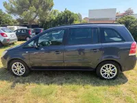 Usata Opel Zafira Cosmo 115 CV (84 kW) 2008 Blu Monovolume