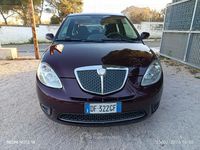 Usata Lancia Ypsilon 77 CV (56 kW) 2007 Viola Utilitaria