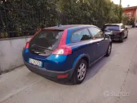 Usata Volvo C30 101 CV (74 kW) 2007 Bluazzurro Utilitaria