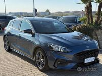 Usata Ford Focus ST-Line 125 CV (91 kW) 2020 Chrome blue metallizzato Berlina