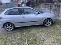 Usata Seat Ibiza Sport 101 CV (74 kW) 2005 Argento Utilitaria