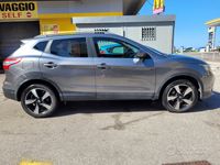 Usata Nissan Qashqai N-Connecta 131 CV (96 kW) 2015 Grigio SUV