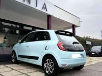 Usata Renault Twingo Intens 65 CV (47 kW) 2024 Blu/azzurro Utilitaria