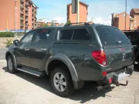 Usata Mitsubishi L200 Intense 136 CV (100 kW) 2011 Verde Pick-up