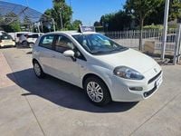 Usata Fiat Punto Easy 77 CV (56 kW) 2012 Bianco Utilitaria