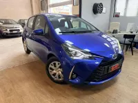 Usata Toyota Yaris Hybrid Active 73 CV (53 kW) 2018 Blu/azzurro Berlina