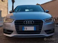 Gebraucht Audi A3 105 PS (77 kW) 2015 Grau Limousine